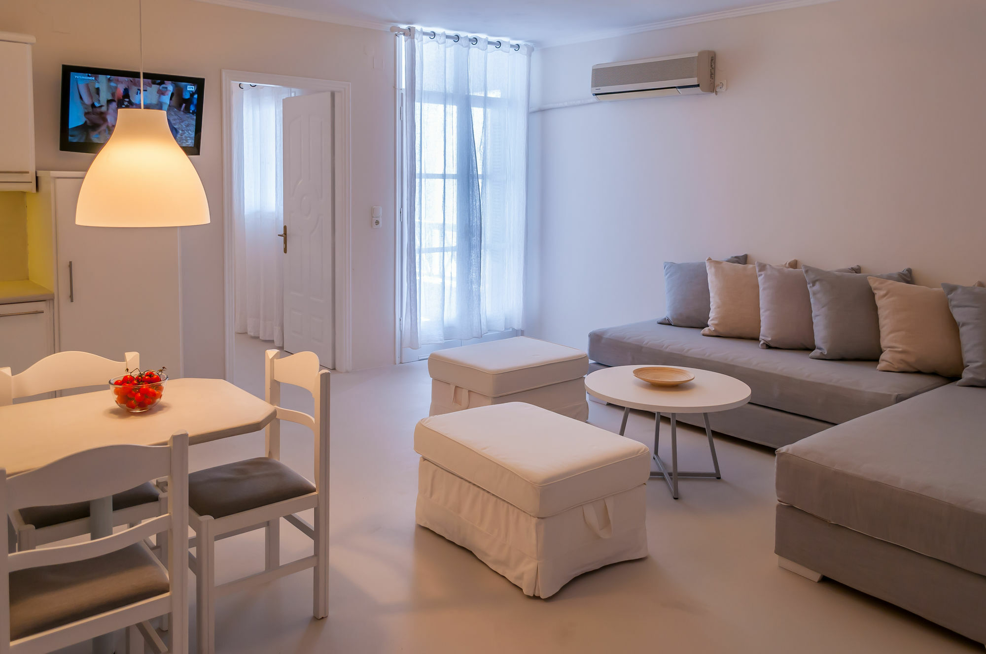 Milos Bay Suites Αδάμας Εξωτερικό φωτογραφία