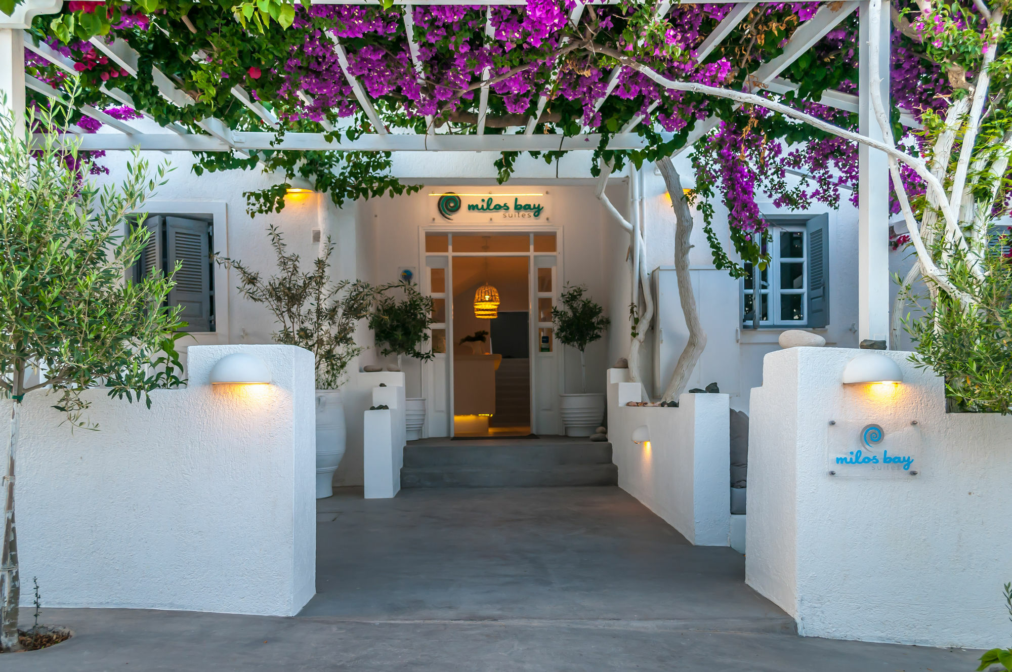 Milos Bay Suites Αδάμας Εξωτερικό φωτογραφία